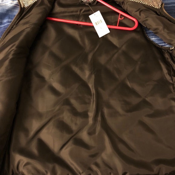 Small Town Girl Herringbc/ Fashion Nova Vest - Picture 3 of 4